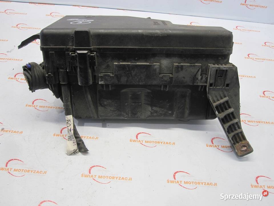 TOYOTA PRIUS XW20 06r skrzynka bezpieczników Kielce sprzedam