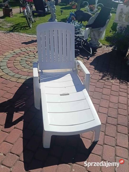 Sprzedam leżaki ogrodowe biały i czarny Leżaki i leżanki Leżaki i leżanki Podławki
