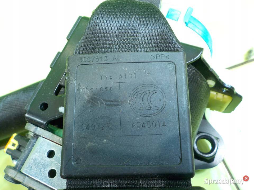 AUDI TT 8J 20 TFSI 07r COUPE 2D pas osobowe