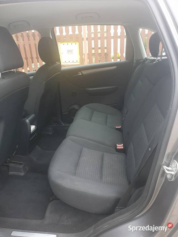MercedesBenz blueefficiency B Klasa B180 benzyna Cielimowo sprzedam