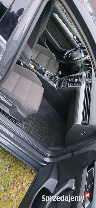 Volkswagen Passat B8 2019 kupiony w polskim salonie sprzedam