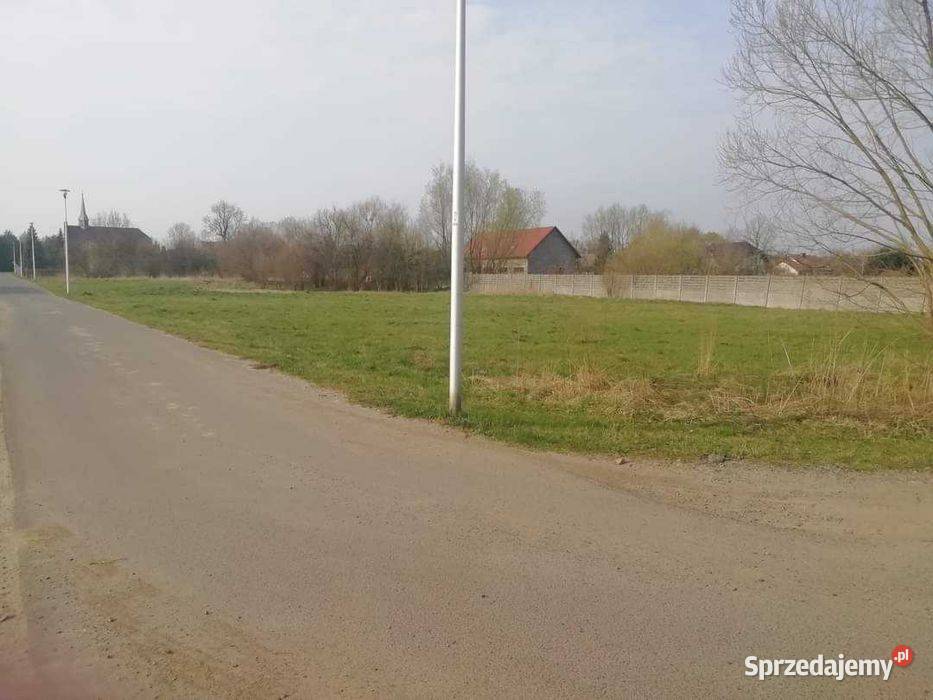 Działka budowlana 2450 m2 z budynkiem o pow 350 betonowe Kątna sprzedam