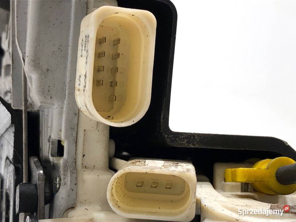 ZAMEK DRZWI LEWY PRZÓD AUDI A8 D4 SedanLimuzyna podkarpackie