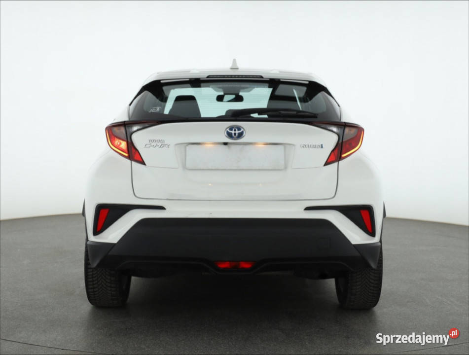 Toyota CHR 18 Hybrid Piaseczno