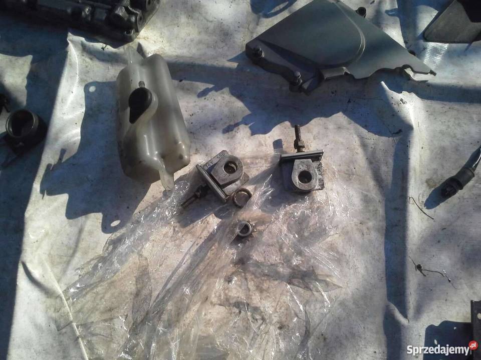 Kawasaki er 5 czesci silnikowe i nie Pozostałe Poznań sprzedam