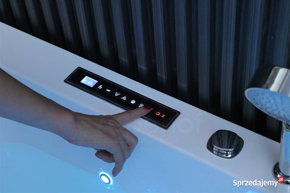 Wanna z hydromasażem EBX802 B prostokątna Grabówka sprzedam
