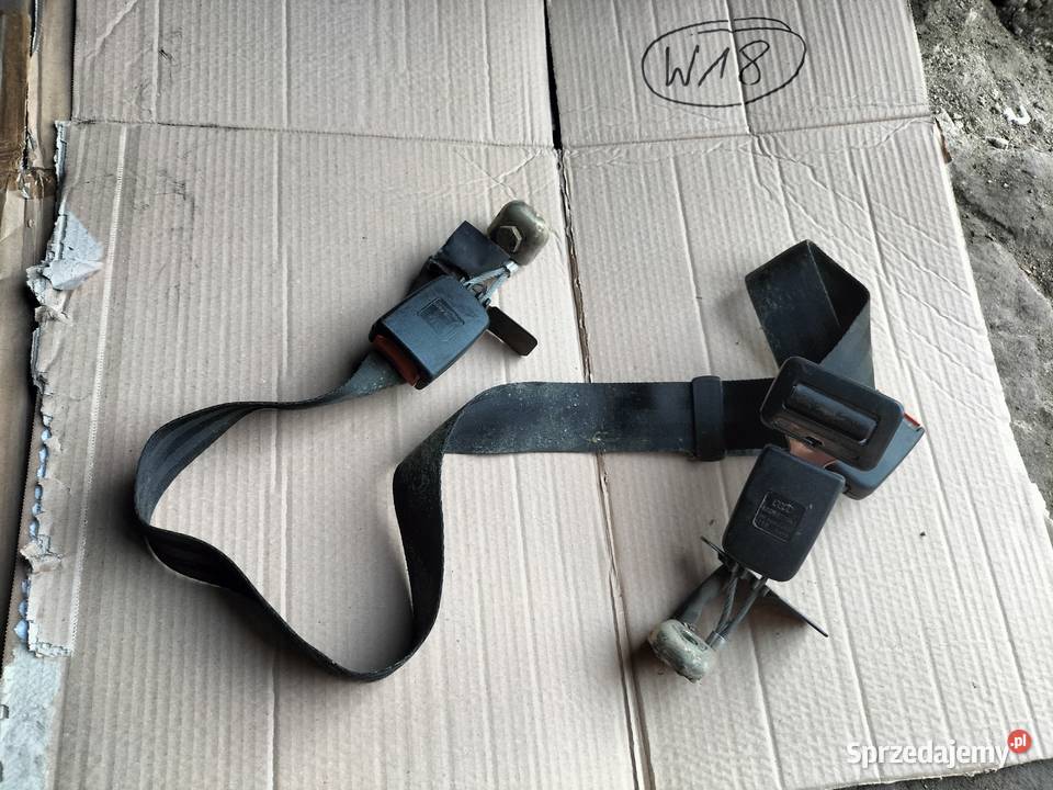 AUDI 80B4 80 B4 SPINKA ZAPINKA KLAMRA PASA PAS Kamień-Kolonia