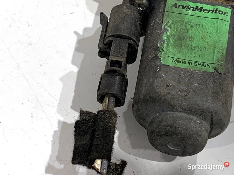 PODNOŚNIK SZYBY LEWY PRZÓD OPEL MOVANO A 400739