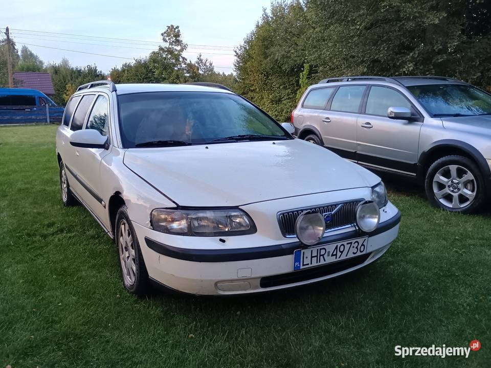 Volvo V70 24 benzyna 140 415000km Zaboreczno sprzedam