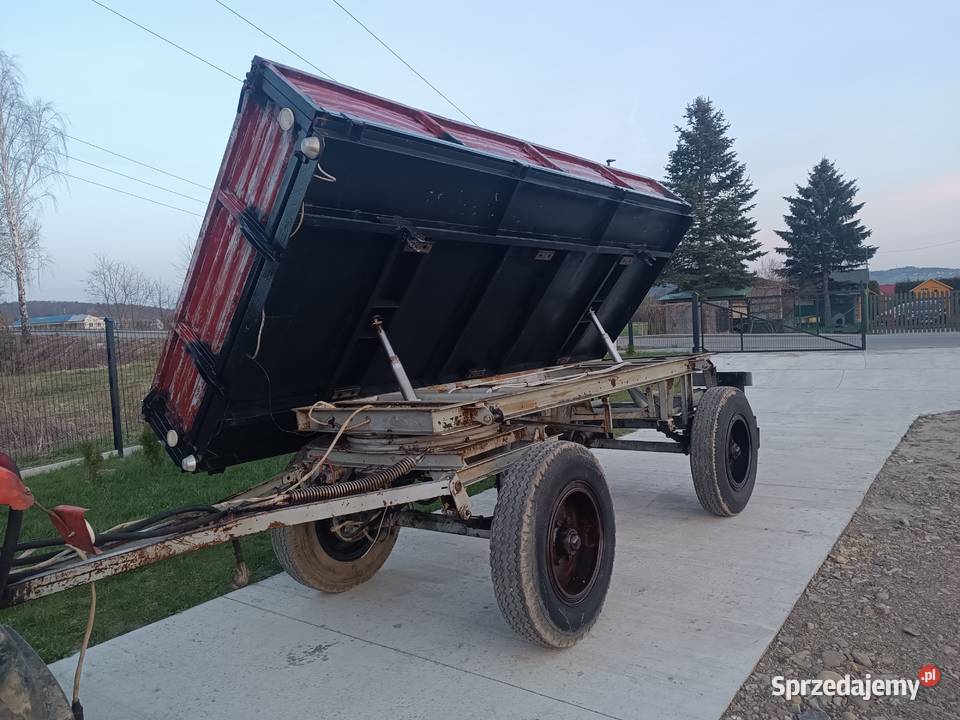 Przyczepa Rolnicza Wywrotka Sanok D44 D46 D47 Grybów sprzedam