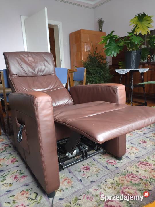 Fotel skórzany rozkładany elektryczny na pilota Lubliniec