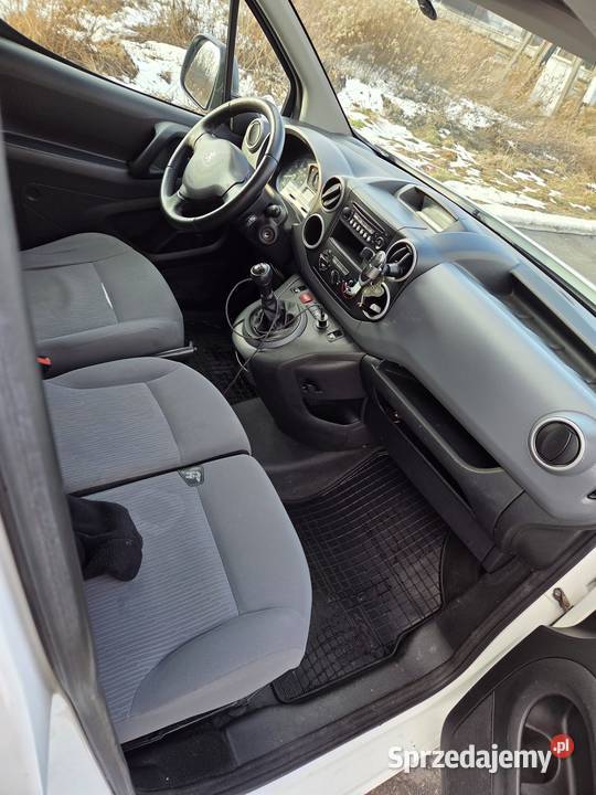 Peugeot Partner 16hdi vat1 17 Klima Nowe opony Stalowa Wola