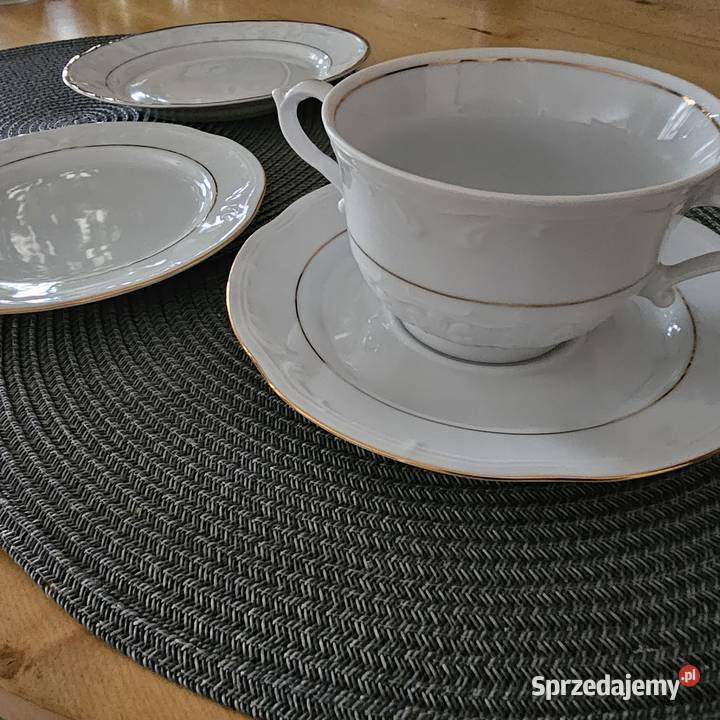 Bulionówka trio Włocławek i talerzyk free Porcelana i szkło Oświęcim