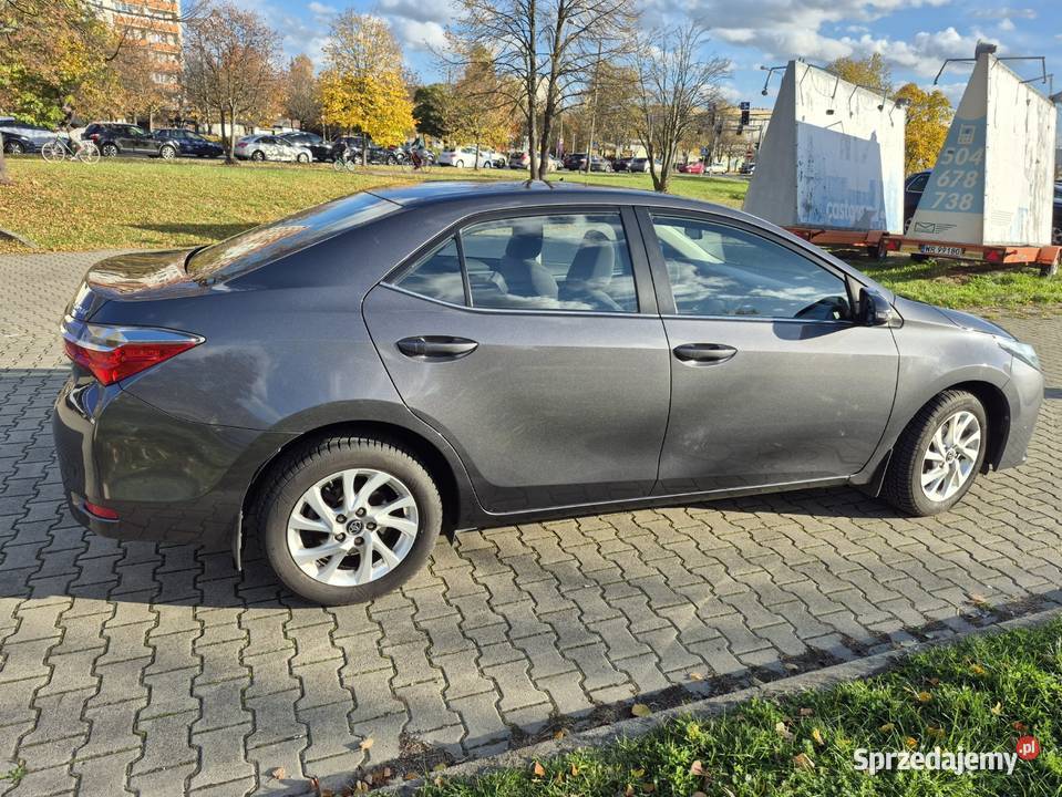 Toyota Corolla Toyota Corolla 16 VVTi Sedan Radom