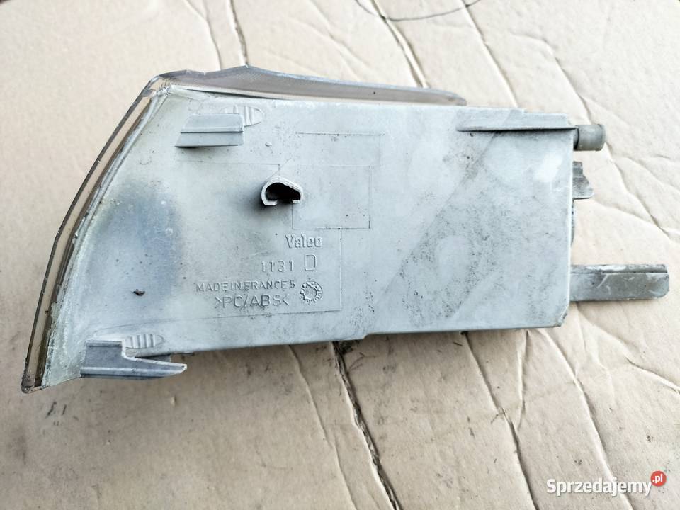 PEUGEOT 306 XN KIERUNKOWSKAZ PRAWY prawe Kamień-Kolonia