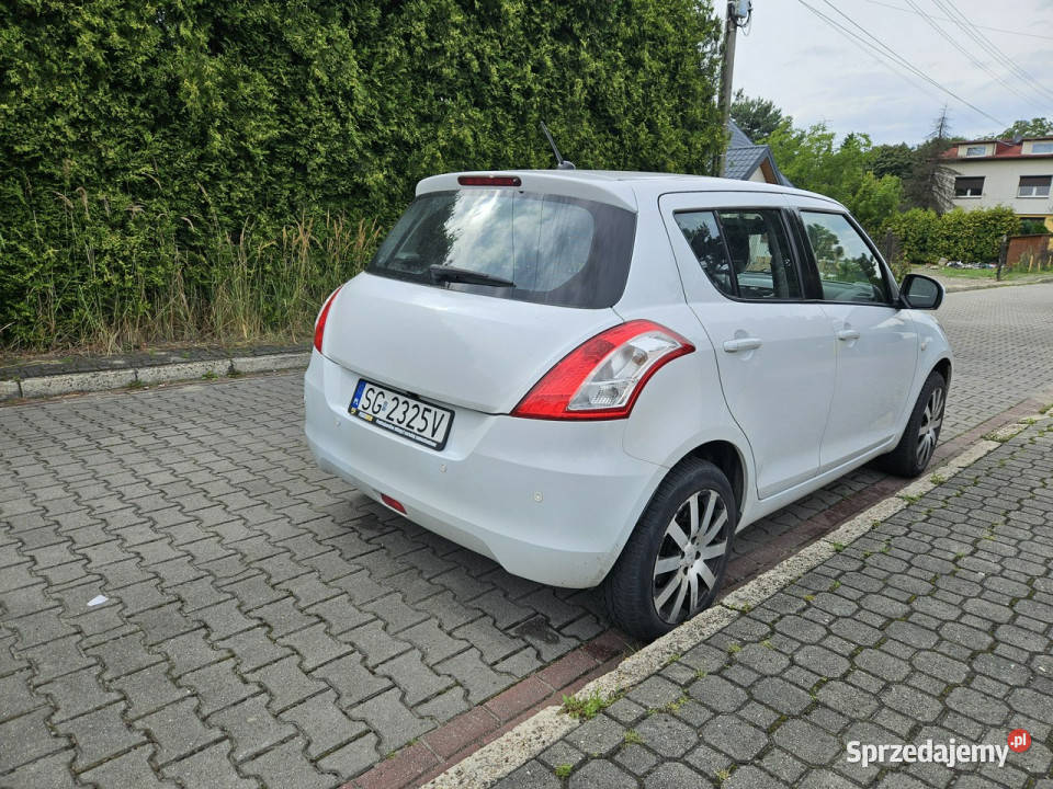 Suzuki Swift 4 x 4 Klimatyzacja Podgrzewane Swift