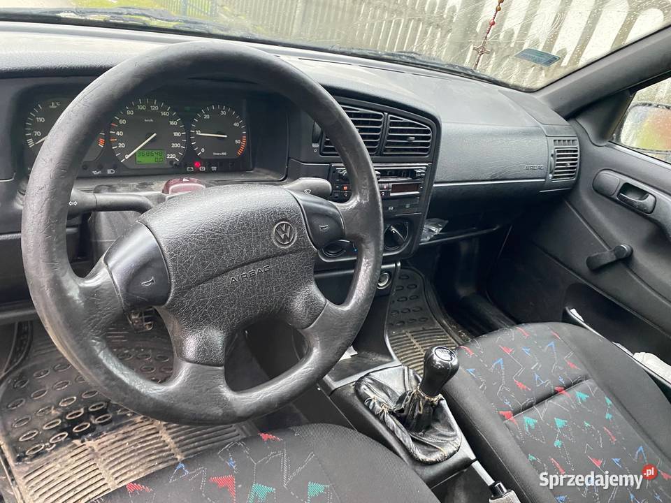 VW Passat 19 Tdi kombi klasyk 1 właściciel Jasień