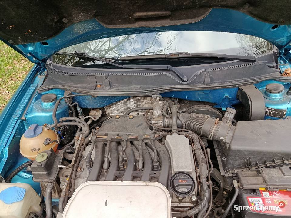 Seat Leon 23 vr5 aqn 170 projekt zamiana światła przeciwmgielne Chodzież sprzedam