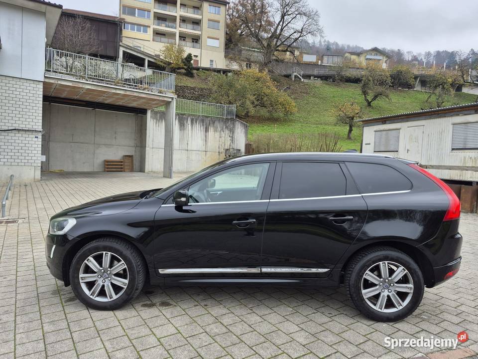Volvo xc60 24D5 4x4automat opłacony Szwajcar Lublin