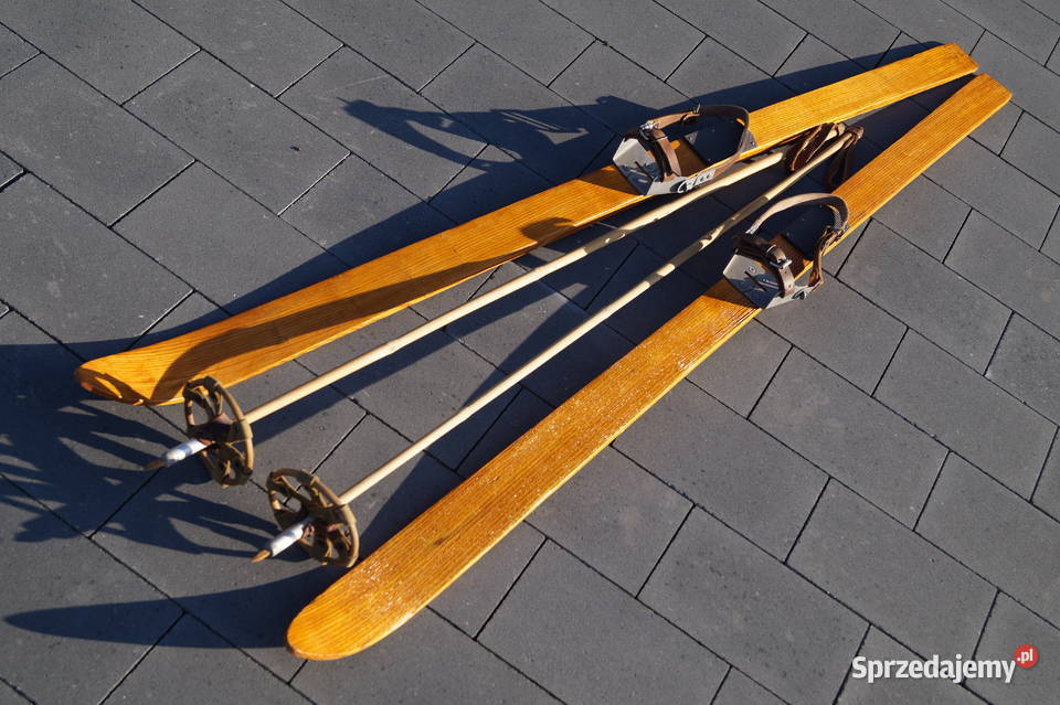 Stare narty jesionowe 165 kijki