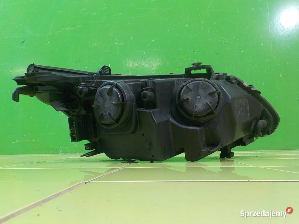 BMW 5 E61 25 B 06r KOMBI lampa lewa przod osobowe
