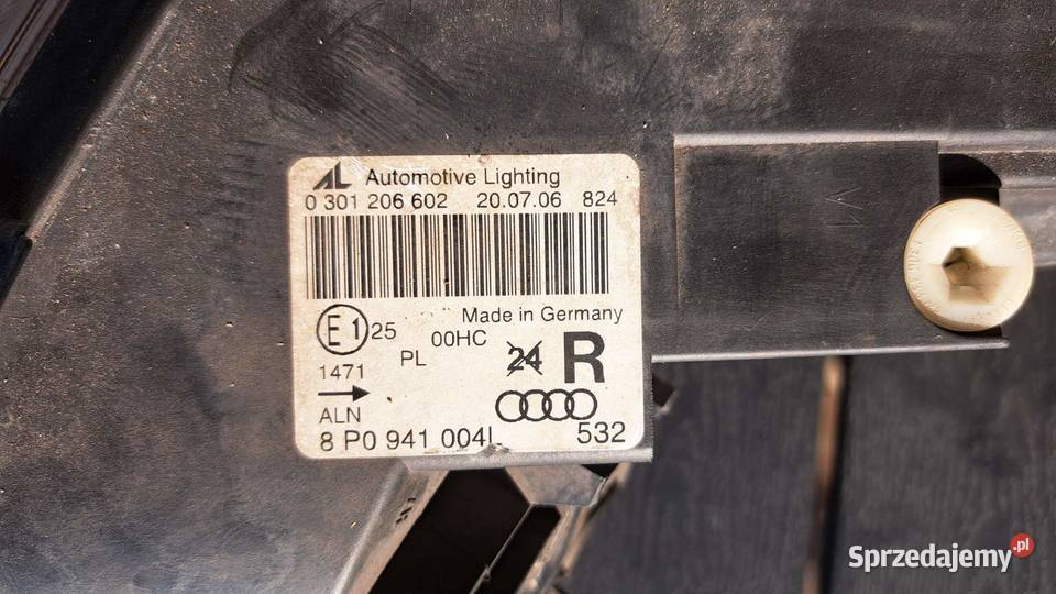 Lampy przednie Audi A3 8P wersja angielska Lampy przednie Osjaków sprzedam