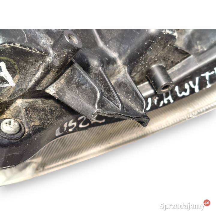 LAMPA LEWA Lexus CT 200H 20102013 lewy przód Chełm