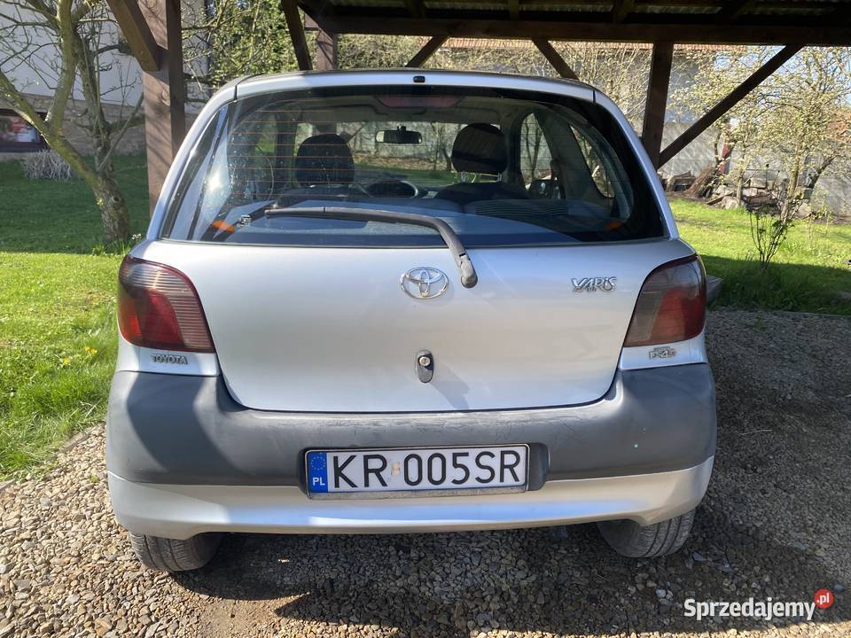 Toyota Yaris zadbana z klimą i małym przebiegiem Yaris małopolskie