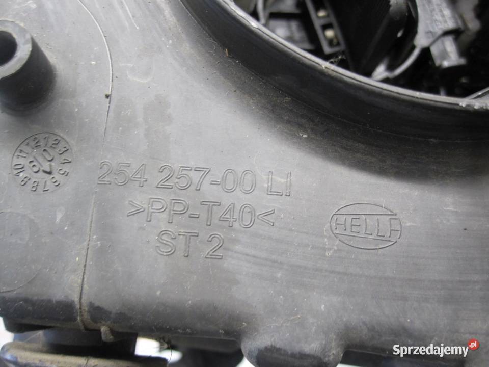 LAMPA LEWY PRZÓD LEWA PRZEDNIA VW GOLF VI 0813 Lampy przednie