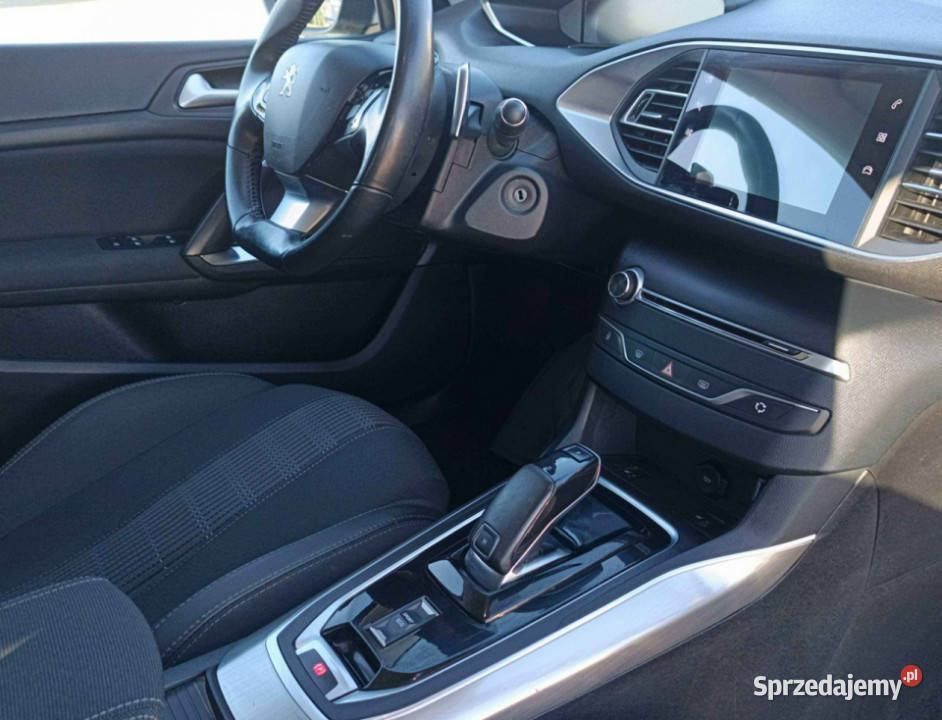 Peugeot 308 Kombi 16 BlueHDI 131 autoamt hak