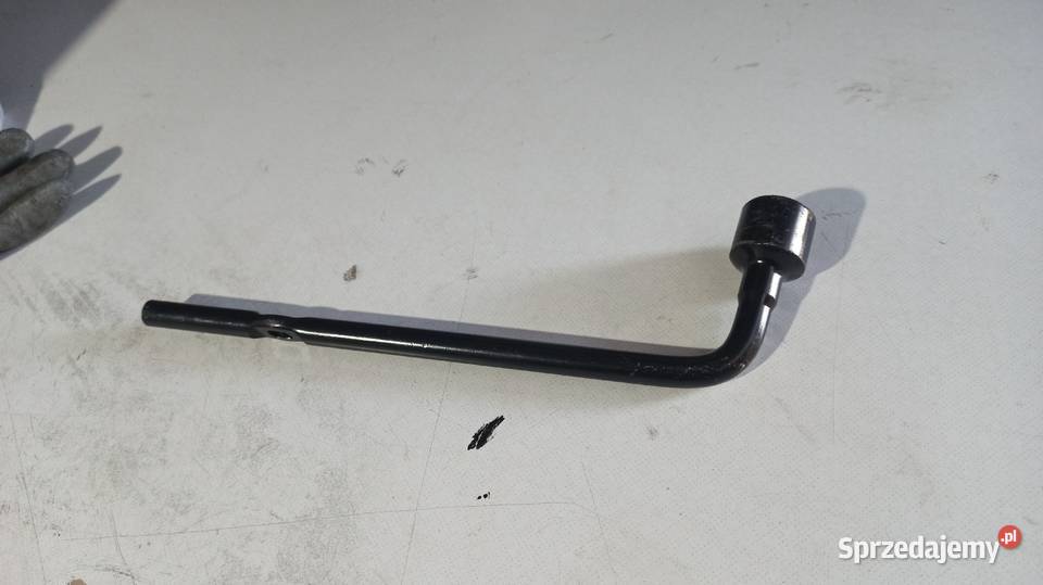 Klucz do kół na śrubę 19 mm Hyundai podkarpackie Dębica