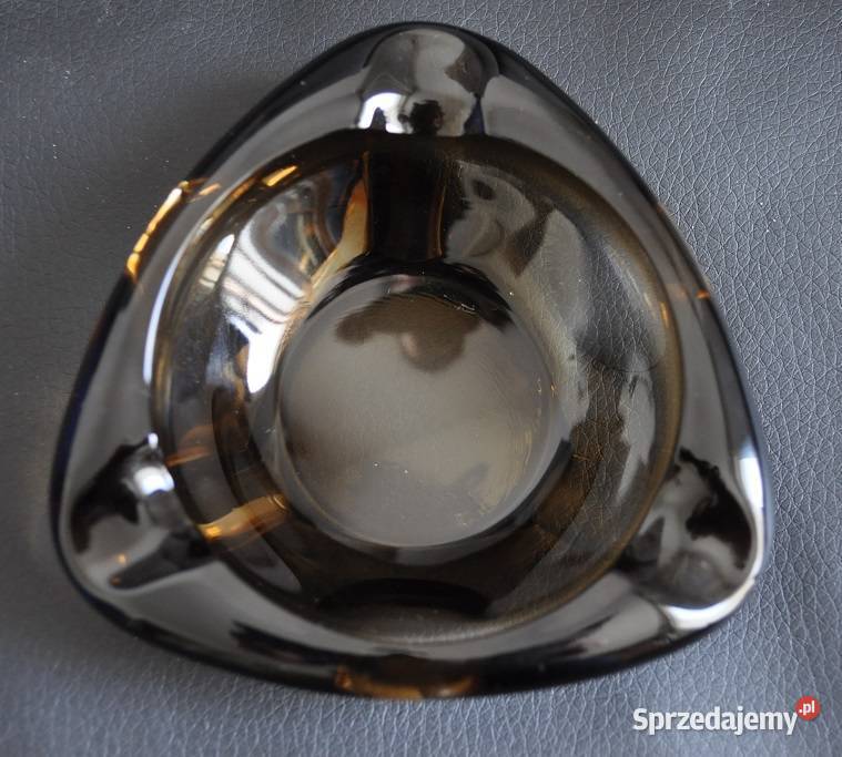 Trójkątna popielniczka z Francji Warszawa sprzedam