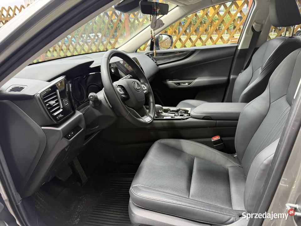 Lexus NX II 25 350h Prestige 2WD automatyczna sprzedam