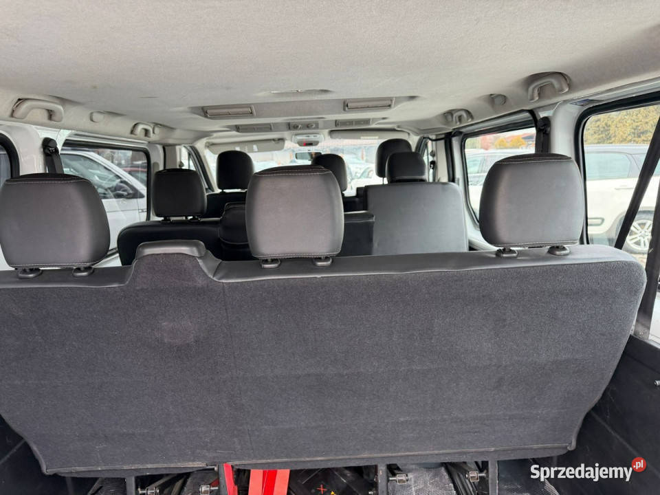 Opel Vivaro 16 120 9 osobowy klimatyzacja x2 Łodygowice