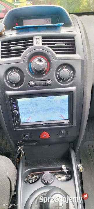 Renault Megane 2 sedan świętokrzyskie