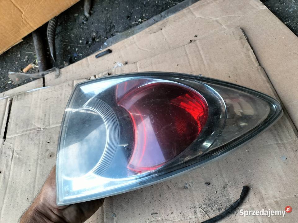 LAMPA TYŁ TYLNA PRAWA MAZDA 6 GG