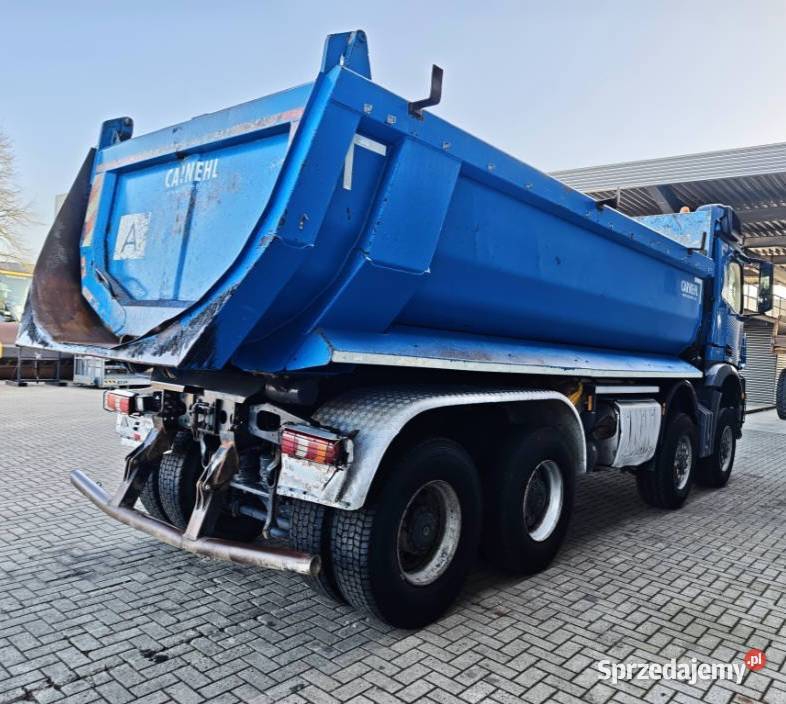 Wywrotka 8x8 Mercedes Warszawa