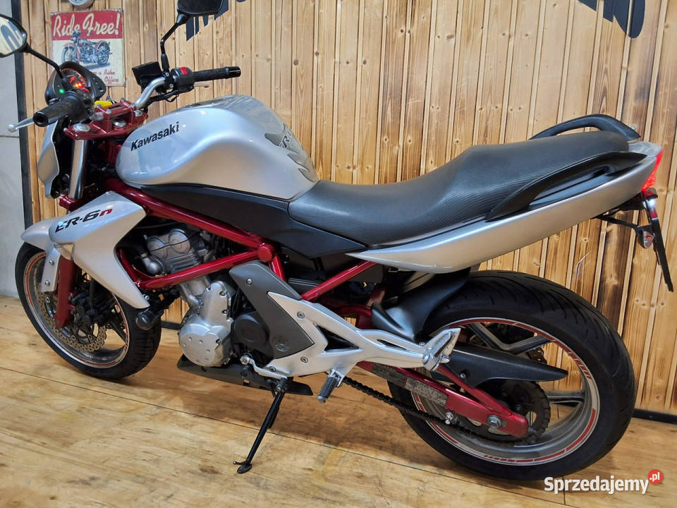 Kawasaki ER Piękny Motocykl KAWASAKI ER6n naked łańcuch