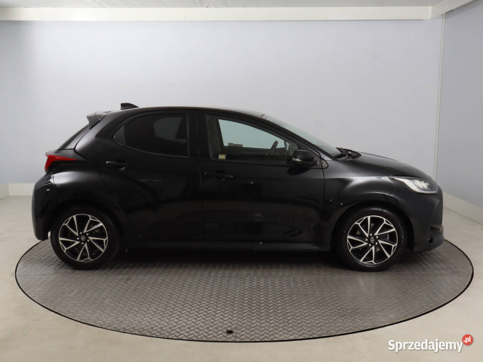 Toyota Yaris 15 VVTi Hybrid radio dolnośląskie Bielany Wrocławskie