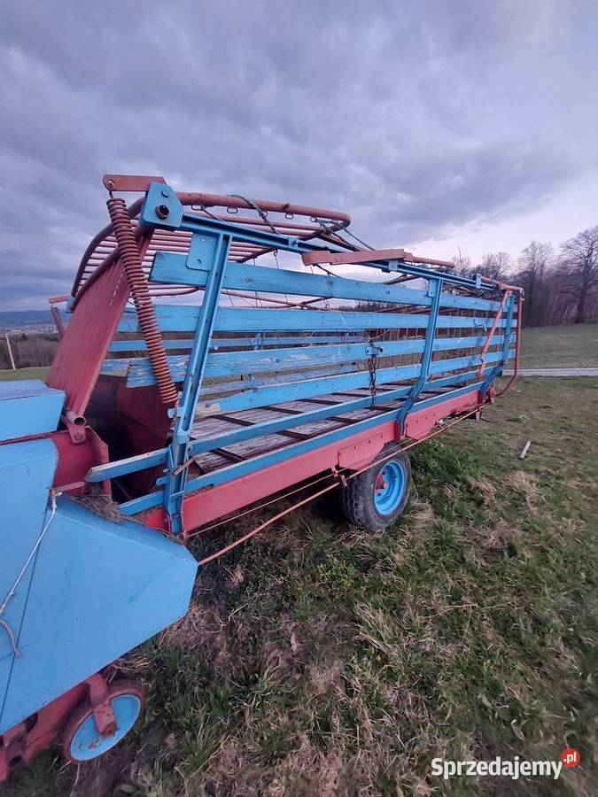 Przyczepa samozbierająca nieuszkodzony