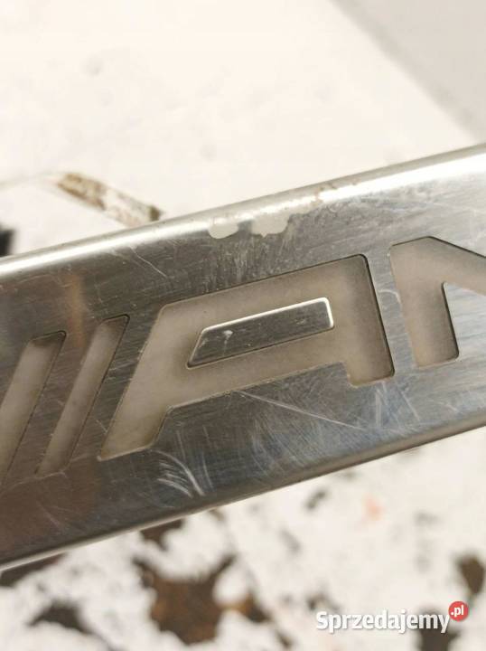 LISTWA PROGOWA NAKŁADKA LED AMG A1186807800 świętokrzyskie