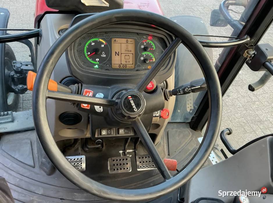 Case IH Farmall 105U Dodatkowy osprzęt Podborowisko