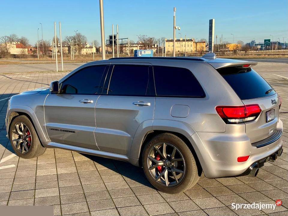 Jeep Grand Cherokee 64 V8 SRT8 468 4x4 2013r Kombi pomorskie