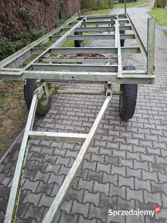 Przyczepa rolnicza nieuszkodzony