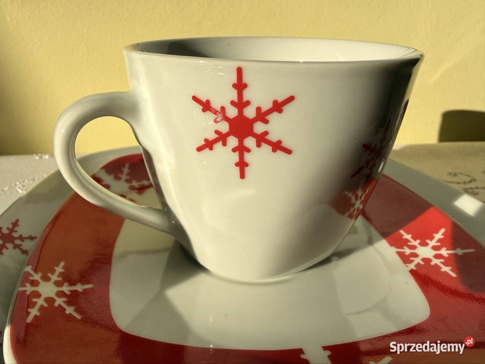 Świąteczny Serwis Kawowy CreaTable 18 el Renifer