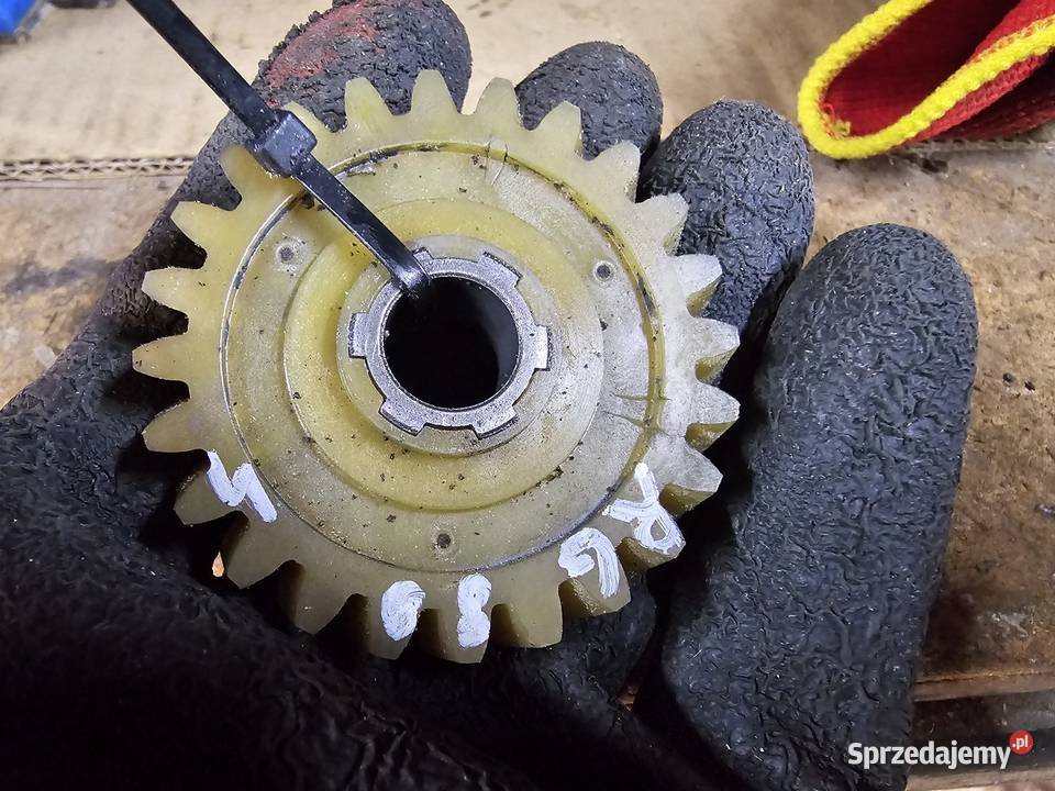 Suzuki RG 80 zębatka tryb plastikowa rg80 rmx Jelenia Góra