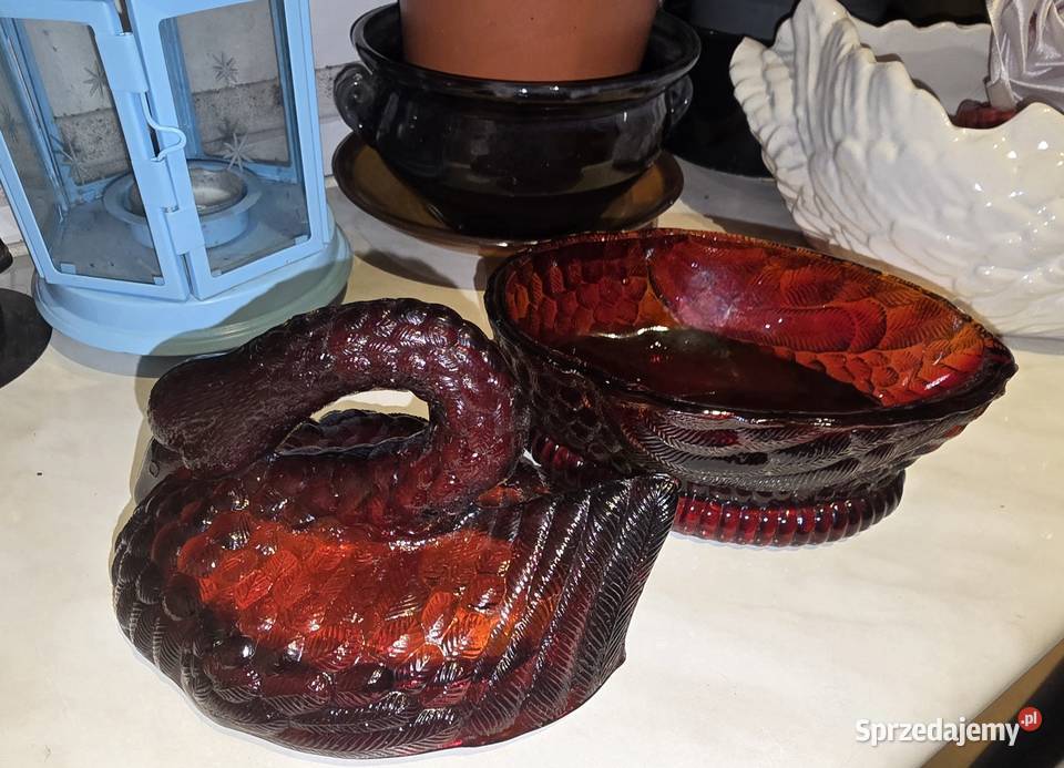 Łabędź rubinowy bomboniera szkło Sosnowiec