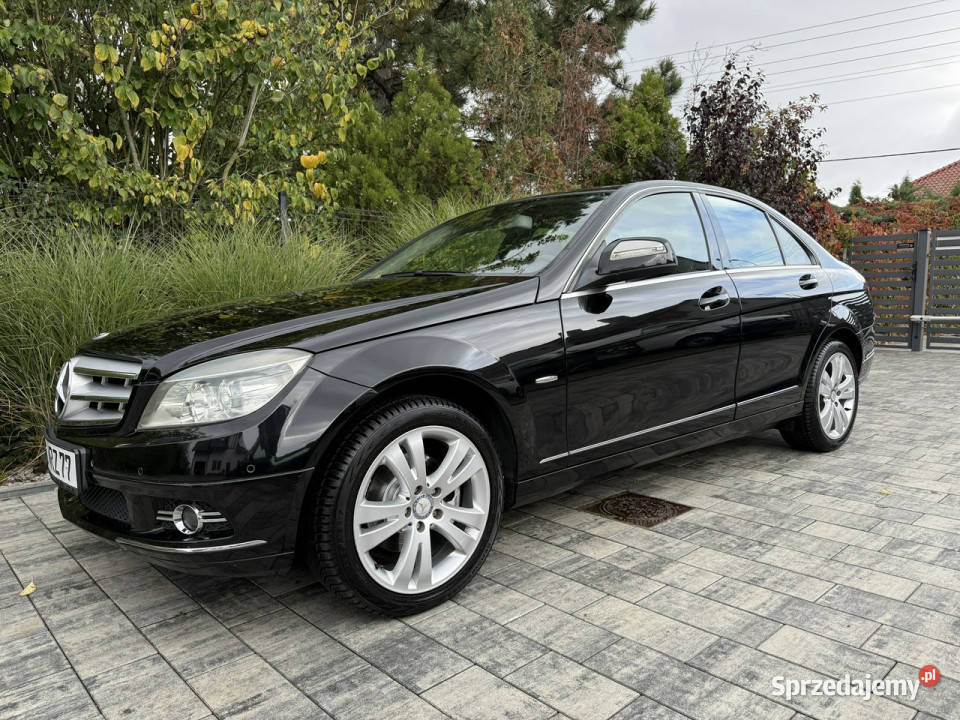 Mercedes C 180 NOWY ROZRZĄD zadbana 100 czujnik deszczu Poznań