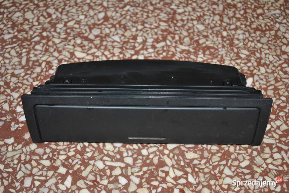 Schowek na okulary BMW E46 SERIA 3 19972006 Poręba sprzedam