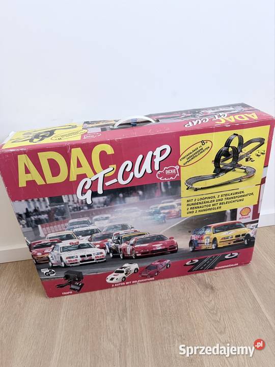 Nie otwierany komplet toru ADAC